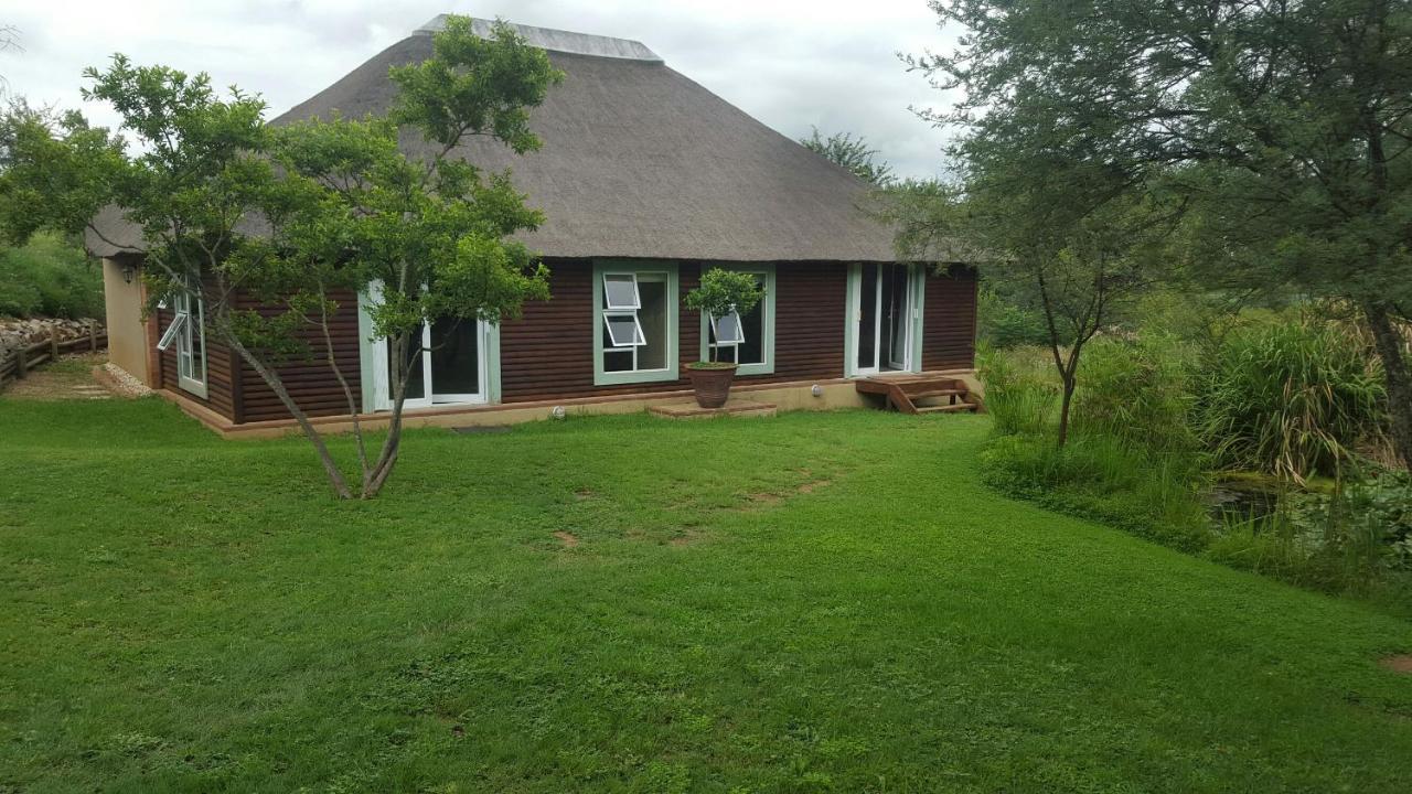 Hotel Chartwell Manor Exterior foto